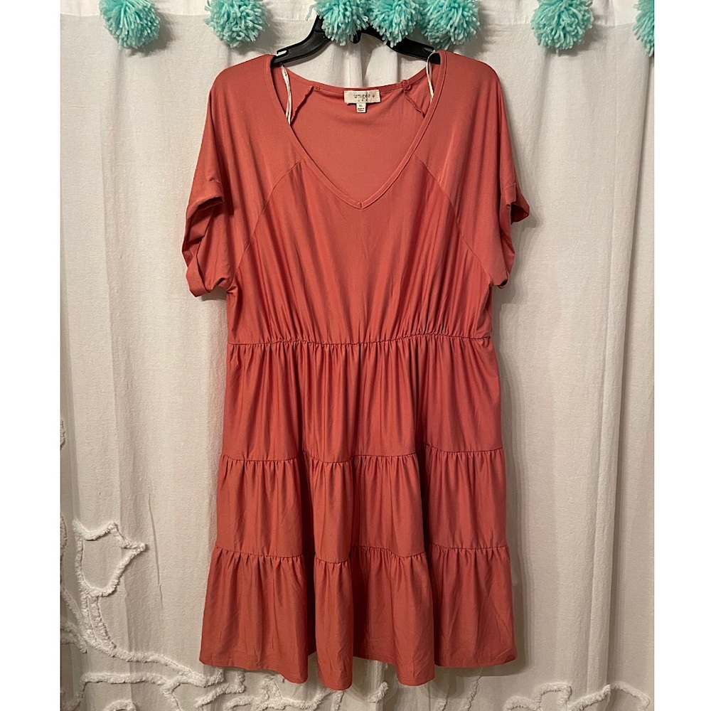 1X peach dress.